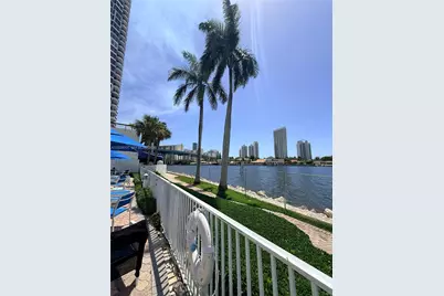 19101 NE 36th Ct #1005, Aventura, FL 33180 - Photo 38