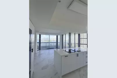 19101 NE 36th Ct #1005, Aventura, FL 33180 - Photo 4