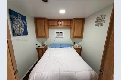 325 Calusa Street, Key Largo, FL 33037 - Photo 10