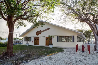 325 Calusa Street, Key Largo, FL 33037 - Photo 34