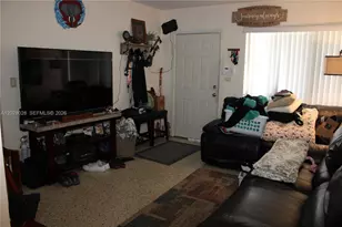 1022 NW 22nd Pl, Miami, FL 33125 - Photo 8