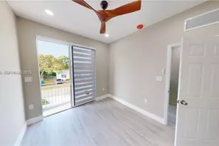 1284 NE 111th St, Miami, FL 33161 - Photo 18