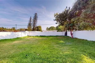 1284 NE 111th St, Miami, FL 33161 - Photo 22