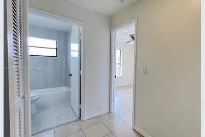 5914 Taylor St #1-2, Hollywood, FL 33021 - Photo 6