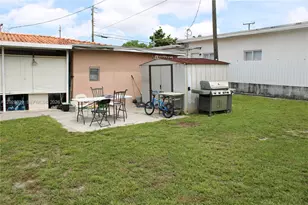 1040 NW 23rd Ct, Miami, FL 33125 - Photo 28