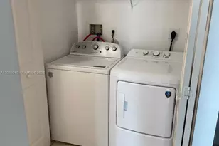 1250 S Miami Ave, Miami, FL 33130 - Photo 4