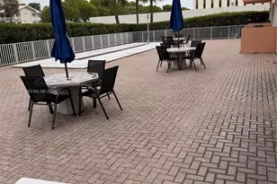 2200 E Hallandale Beach Blvd, Hallandale Beach, FL 33009 - Photo 20