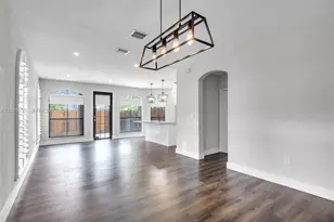 10276 NW 30th Terrace, Doral, FL 33172 - Photo 8