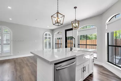 10276 NW 30th Ter, Doral, FL 33172 - Photo 14