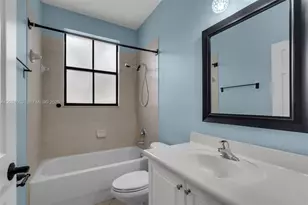 10276 NW 30th Terrace, Doral, FL 33172 - Photo 30