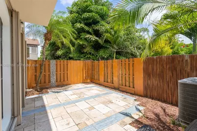 10276 NW 30th Ter, Doral, FL 33172 - Photo 34