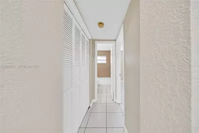 9751 Wayne Ave #6, Palmetto Bay, FL 33157 - Photo 6