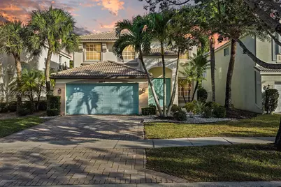 9869 Woodworth Ct, Wellington, FL 33414 - Photo 2