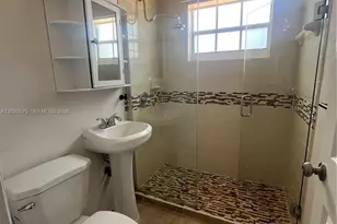 8370 SW 27th Ln, Miami, FL 33155 - Photo 14
