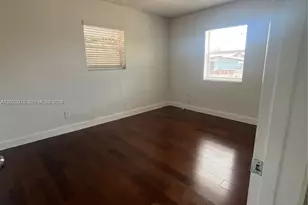 8370 SW 27th Ln, Miami, FL 33155 - Photo 10