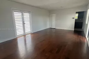 8370 SW 27th Ln, Miami, FL 33155 - Photo 4