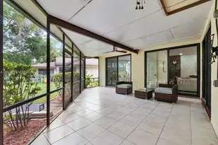 8149 Royal Palm Ct, Tamarac, FL 33321 - Photo 32