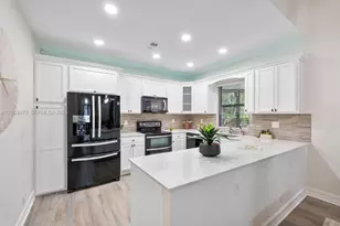 8149 Royal Palm Ct, Tamarac, FL 33321 - Photo 12