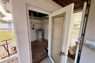 5608 Garfield St, Hollywood, FL 33021 - Photo 20