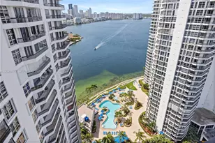 19195 NE 36th Ct, Aventura, FL 33180 - Photo 10