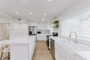 1430 SW 32nd Ct, Fort Lauderdale, FL 33315 - Photo 16