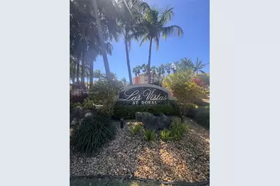 8290 Lake Dr #506, Doral, FL 33166 - Photo 14