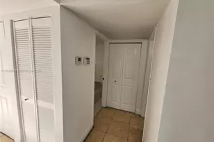 461 NW 107th Ave, Miami, FL 33172 - Photo 16