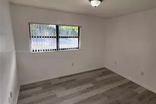 461 NW 107th Ave, Miami, FL 33172 - Photo 18