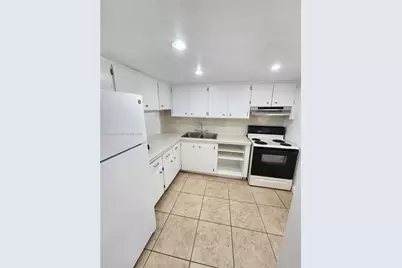 461 NW 107 Ave #102, Miami, FL 33172 - Photo 8