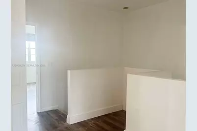 662 NE 21st Ter, Homestead, FL 33033 - Photo 24