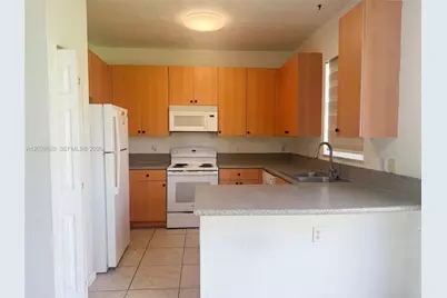 662 NE 21st Ter, Homestead, FL 33033 - Photo 26