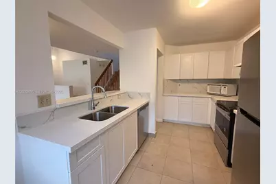 401 SW 158th Ter #206, Pembroke Pines, FL 33027 - Photo 14