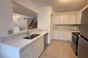 401 SW 158th Terrace, Pembroke Pines, FL 33027 - Photo 14