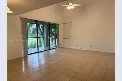 401 SW 158th Ter #206, Pembroke Pines, FL 33027 - Photo 6