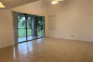401 SW 158th Terrace, Pembroke Pines, FL 33027 - Photo 6