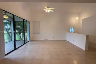401 SW 158th Terrace, Pembroke Pines, FL 33027 - Photo 8