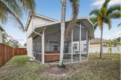 19018 NW 23rd Pl, Pembroke Pines, FL 33029 - Photo 10