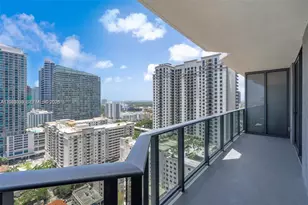 45 SW 9th St, Miami, FL 33130 - Photo 20