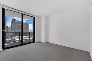 45 SW 9th St, Miami, FL 33130 - Photo 18