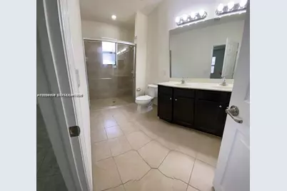 15415 SW 175th St, Miami, FL 33187 - Photo 12