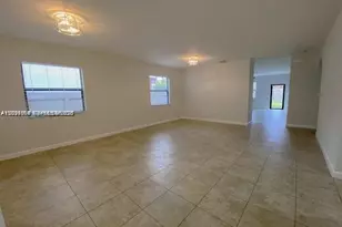 15415 SW 175th St, Miami, FL 33187 - Photo 4