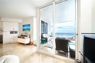 4779 Collins Ave, Miami Beach, FL 33140 - Photo 16