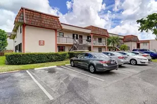 851 NE 207th Terrace, Miami, FL 33179 - Photo 2