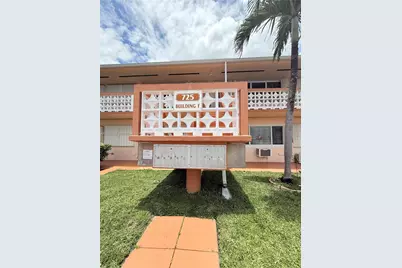 725 SW 11 Ave #F8, Hallandale Beach, FL 33009 - Photo 1