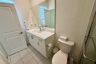 11445 W 33rd Ln, Hialeah, FL 33018 - Photo 40