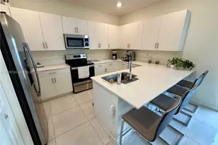 11445 W 33rd Ln, Hialeah, FL 33018 - Photo 18