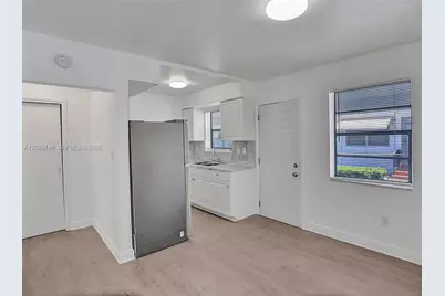 2627 Lincoln St, Hollywood, FL 33020 - Photo 10