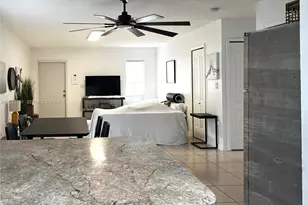 1926 NW 60th St, Miami, FL 33142 - Photo 10