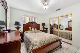 790 W 73rd Pl, Hialeah, FL 33014 - Photo 32