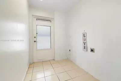 790 W 73rd Pl, Hialeah, FL 33014 - Photo 26